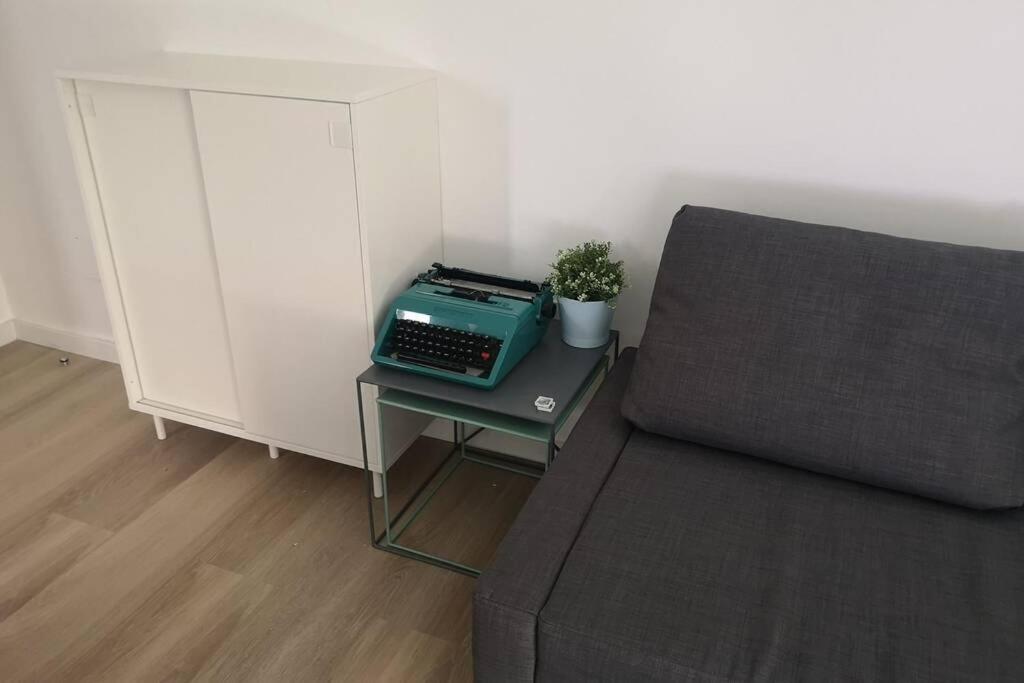 Piso Moderno Con Garaje En El Centro De Vigo Apartment ภายนอก รูปภาพ