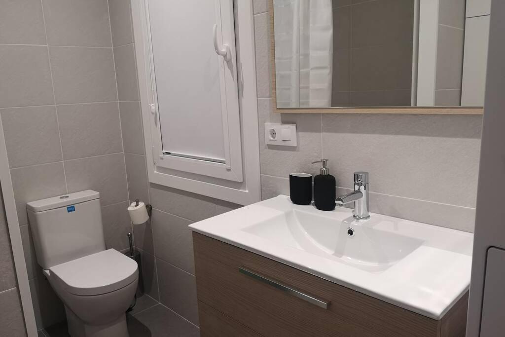 Piso Moderno Con Garaje En El Centro De Vigo Apartment ภายนอก รูปภาพ