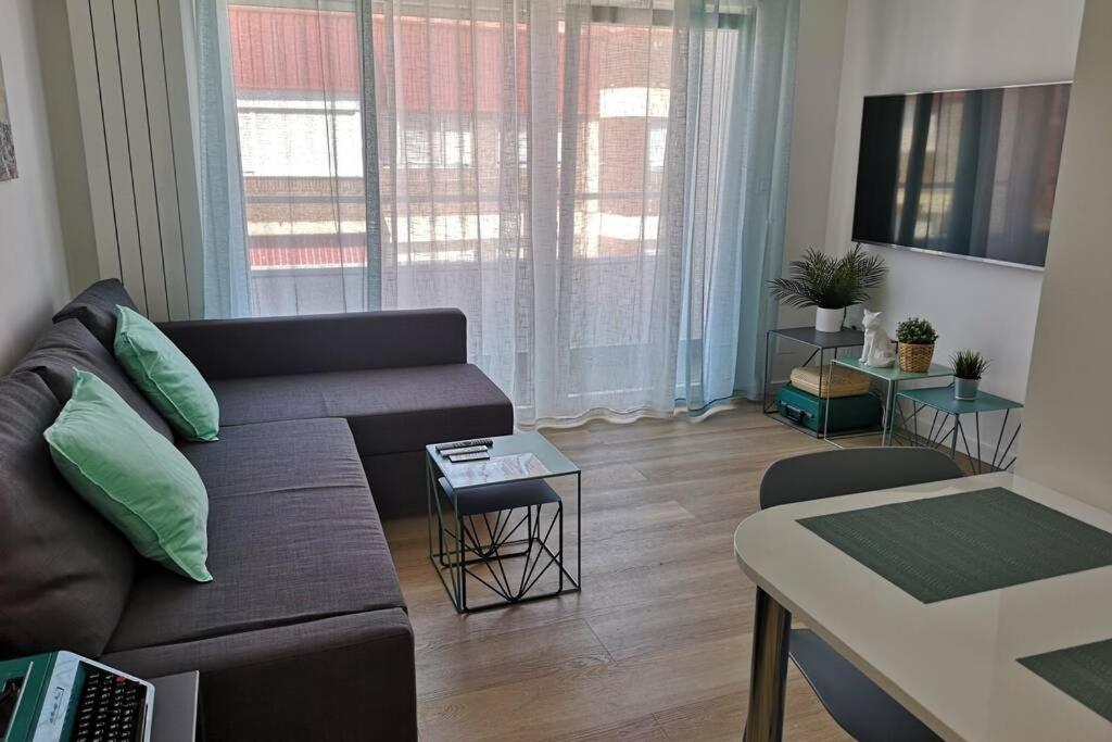Piso Moderno Con Garaje En El Centro De Vigo Apartment ภายนอก รูปภาพ
